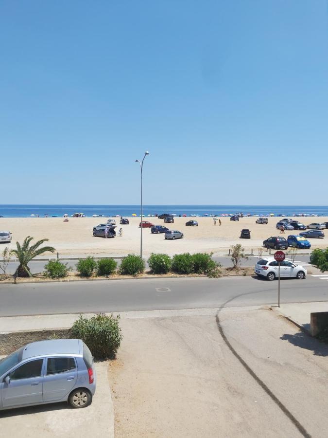 Emilu A Mare Apartamento Marina di Schiavonea Exterior foto